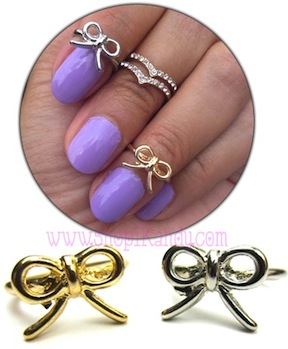 Dainty Bow Midi Ring