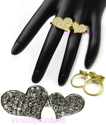 Double Bling Heart Two Finger Ring