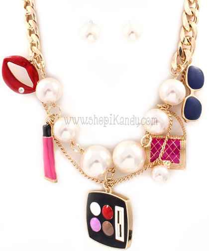 Makeup Fashionista Charm Necklace & Earring Set