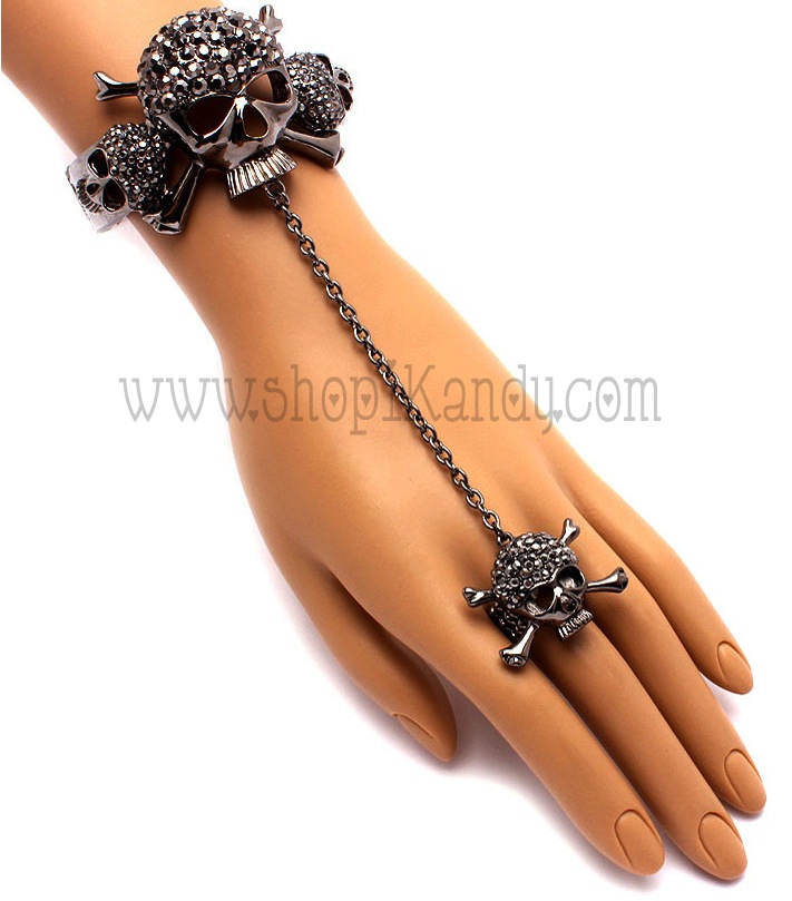 Rhinestone Skull & Crossbones Ringlet (Bracelet w/Ring)