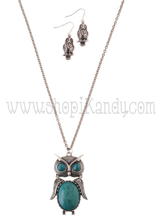 Owl Pendant Necklace Set