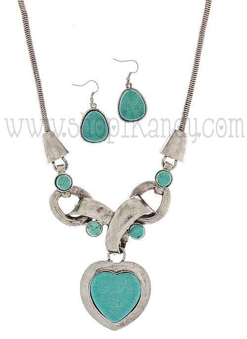 Antique Heart Necklace Set